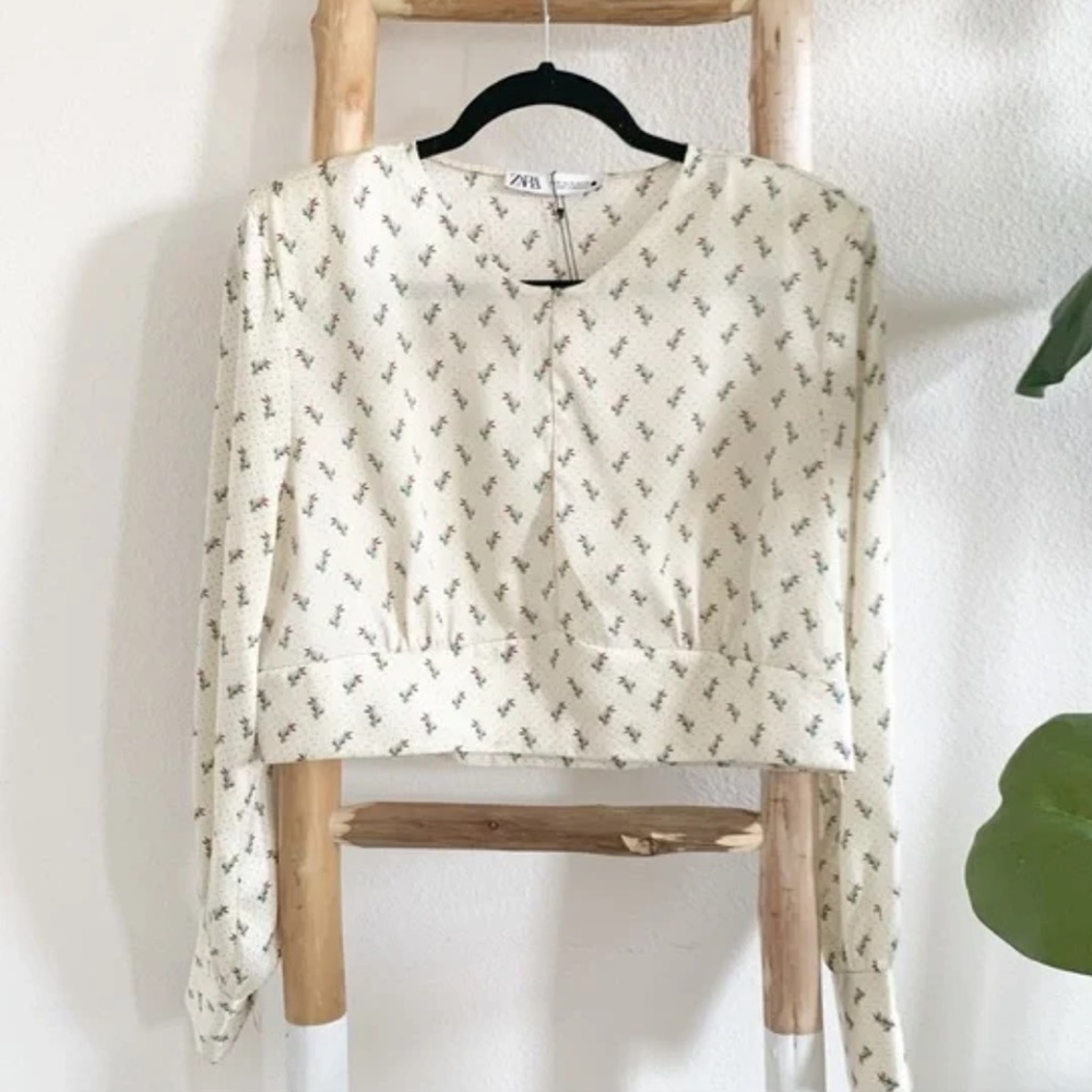 Zara Green Cream Fitted Button Down Crop Top - Picture 7 of 10